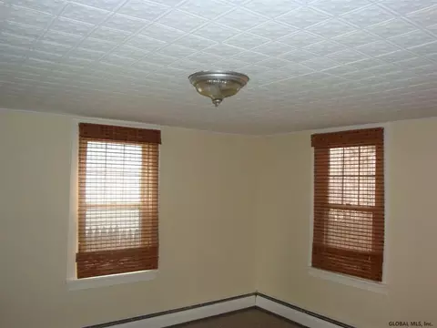 301 Front St, Schenectady, NY 12305 photo 11