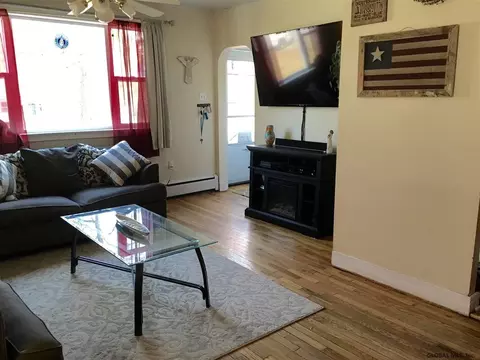 2914 Coniston Rd, Schenectady, NY 12304 photo 5