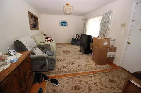1880 Gray St, Schenectady, NY 12306 photo 5