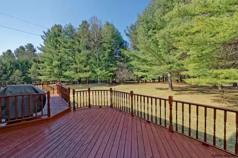 5 Muterfield Ct, Slingerlands, NY 12159 photo 24