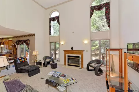 5 Muterfield Ct, Slingerlands, NY 12159 photo 5