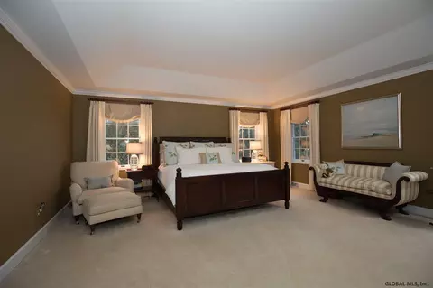 57 Duncan Phyfe Ln, Slingerlands, NY 12159 photo 13