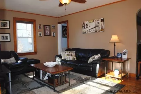 183 Maple Ave, Selkirk, NY 12158 photo 9