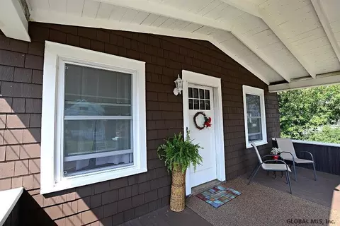 938 Harrison Ave, Schenectady, NY 12306 photo 15