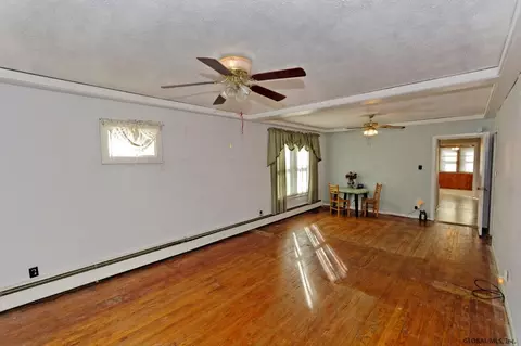 1904 Broad St, Schenectady, NY 12306 photo 10