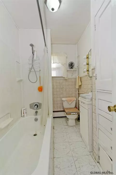 1904 Broad St, Schenectady, NY 12306 photo 16