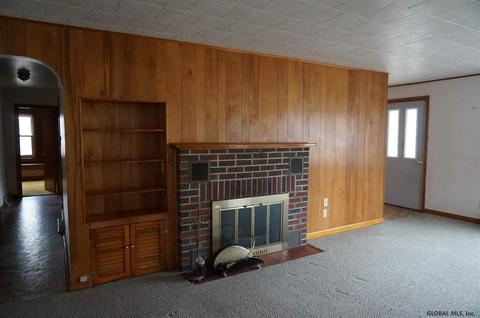 3042 E Lydius St, Schenectady, NY 12303 photo 5