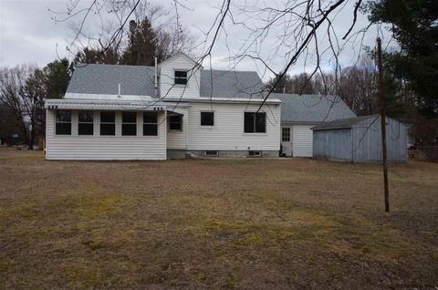 3042 E Lydius St, Schenectady, NY 12303 photo 4