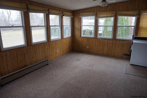 3042 E Lydius St, Schenectady, NY 12303 photo 17