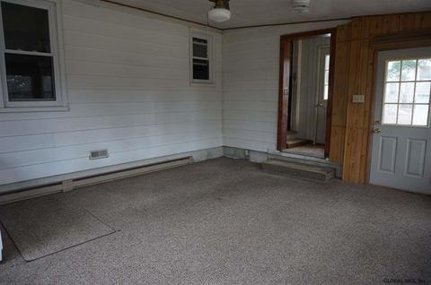3042 E Lydius St, Schenectady, NY 12303 photo 18