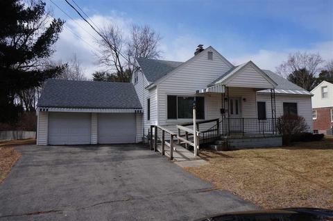 3042 E Lydius St, Schenectady, NY 12303 photo 1