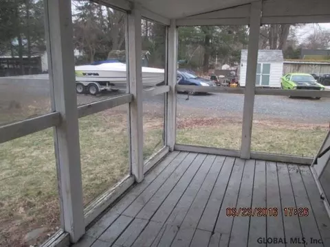 22 Harrison Ave, Delmar, NY 12054 photo 14
