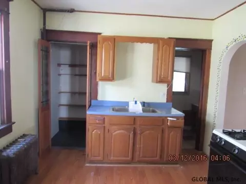 1354 Dewitt St, Schenectady, NY 12303 photo 13