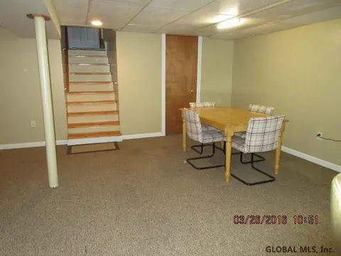 1022 Eugene Dr, Schenectady, NY 12303 photo 22