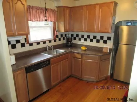 1022 Eugene Dr, Schenectady, NY 12303 photo 6