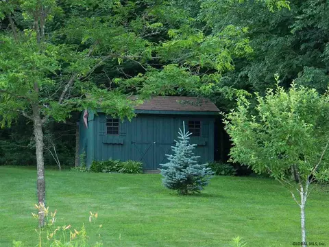 174 Lake Dr, Gloversville, NY 12078 photo 24