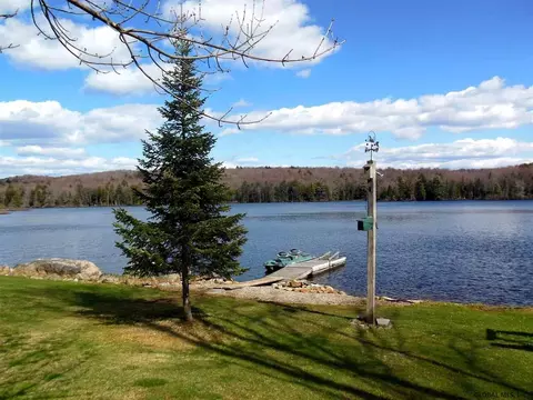 174 Lake Dr, Gloversville, NY 12078 photo 21