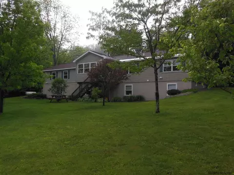 174 Lake Dr, Gloversville, NY 12078 photo 25