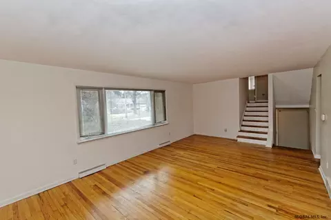 67 Carson Rd, Delmar, NY 12054 photo 5