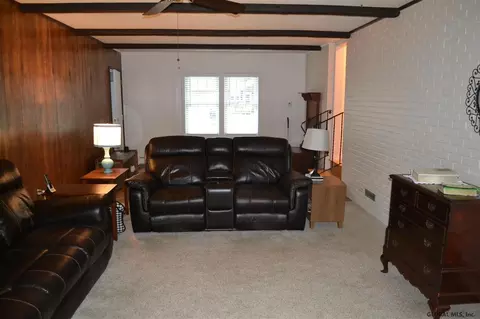 11 Albert Dr, Albany, NY 12203 photo 6