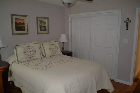 11 Albert Dr, Albany, NY 12203 photo 12