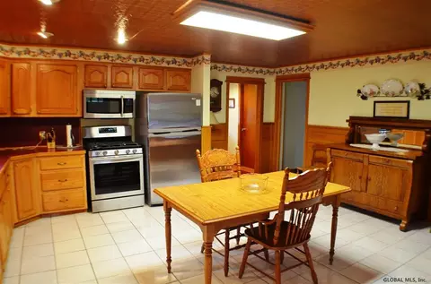 139 Gordon Rd, Schenectady, NY 12306 photo 10
