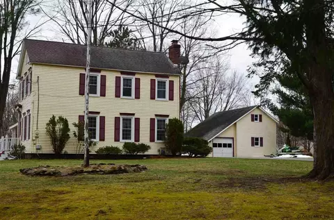 139 Gordon Rd, Schenectady, NY 12306 photo 5