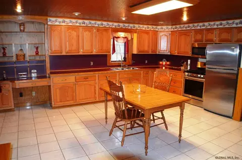 139 Gordon Rd, Schenectady, NY 12306 photo 9