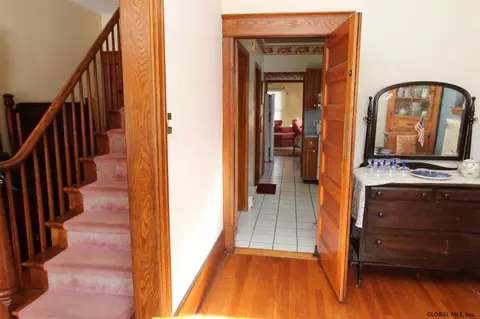 1077 Ardsley Rd, Schenectady, NY 12308 photo 6