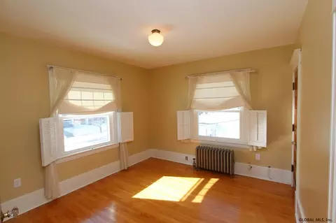 1077 Ardsley Rd, Schenectady, NY 12308 photo 13