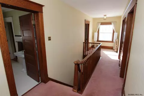 1077 Ardsley Rd, Schenectady, NY 12308 photo 17