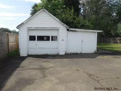 25 Marriott Ave, Schenectady, NY 12304 photo 15