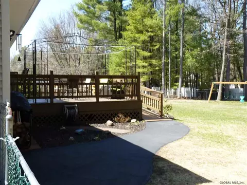 152 Juniper Dr, Ballston Spa, NY 12020 photo 24