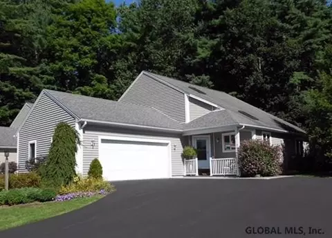 27 Pepper Ln, Saratoga Springs, NY 12866 photo 1
