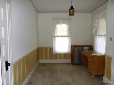 1297 Baker Ave, Schenectady, NY 12309 photo 10