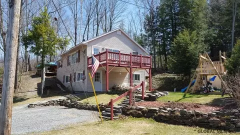 37 Ohanlon Ln, East Berne, NY 12059 photo 8