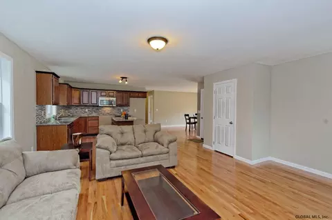 58 Elsmere Ave, Delmar, NY 12054 photo 5