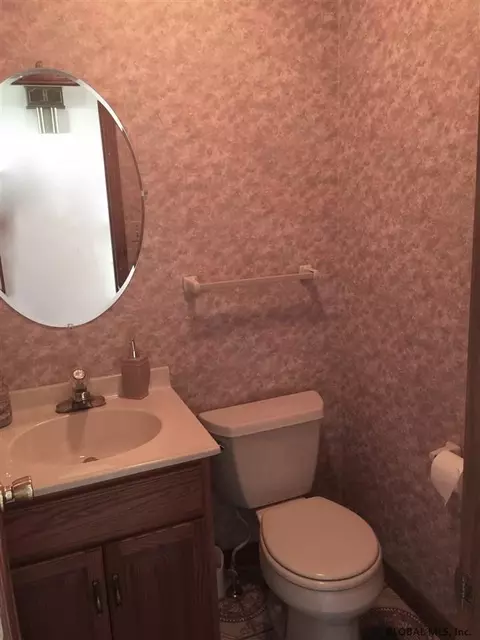 102 Peyton Rd, Schenectady, NY 12303 photo 12