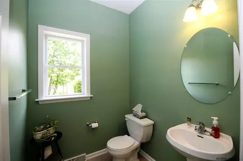 165 Hasgate Dr, Delmar, NY 12054 photo 16