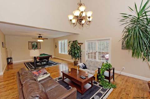 37 Blessing Rd, Slingerlands, NY 12159 photo 8