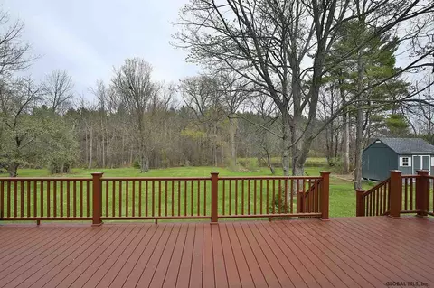 263 Bullock Rd, Slingerlands, NY 12159 photo 24
