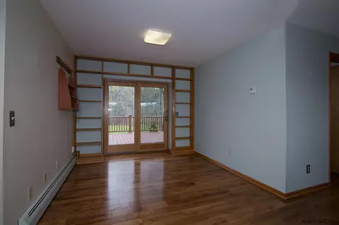 263 Bullock Rd, Slingerlands, NY 12159 photo 3