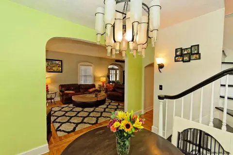 8 Desson Ave, Troy, NY 12180 photo 12