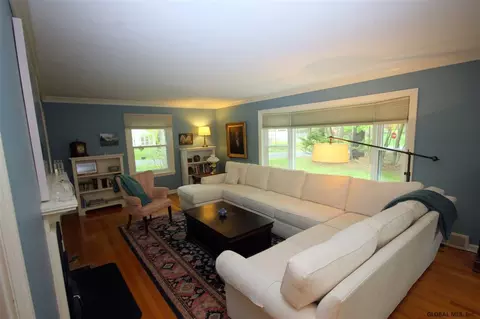 93 Winne Rd, Delmar, NY 12054 photo 3