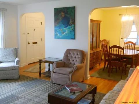 1301 Sumner Ave, Schenectady, NY 12309 photo 5
