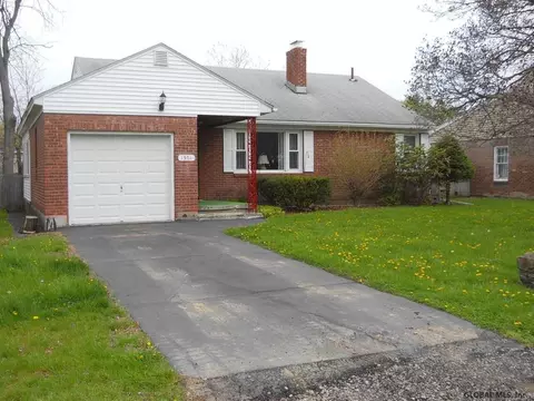1301 Sumner Ave, Schenectady, NY 12309 photo 25