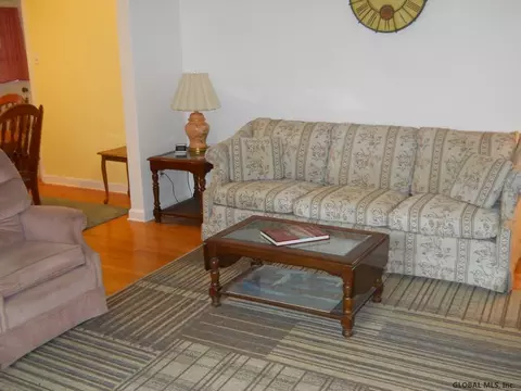 1301 Sumner Ave, Schenectady, NY 12309 photo 4