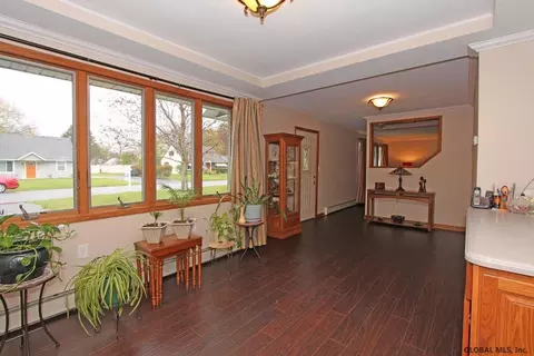 1125 Outer Dr, Schenectady, NY 12303 photo 9