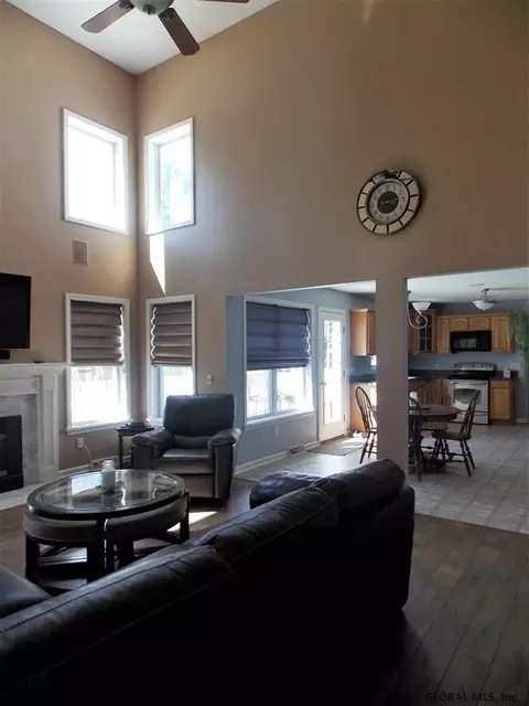 208 Falsetto Ct, Ballston Spa, NY 12020 photo 15