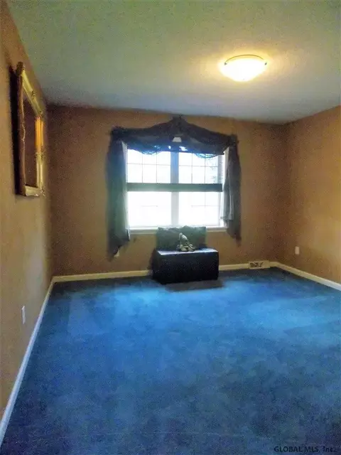 208 Falsetto Ct, Ballston Spa, NY 12020 photo 19